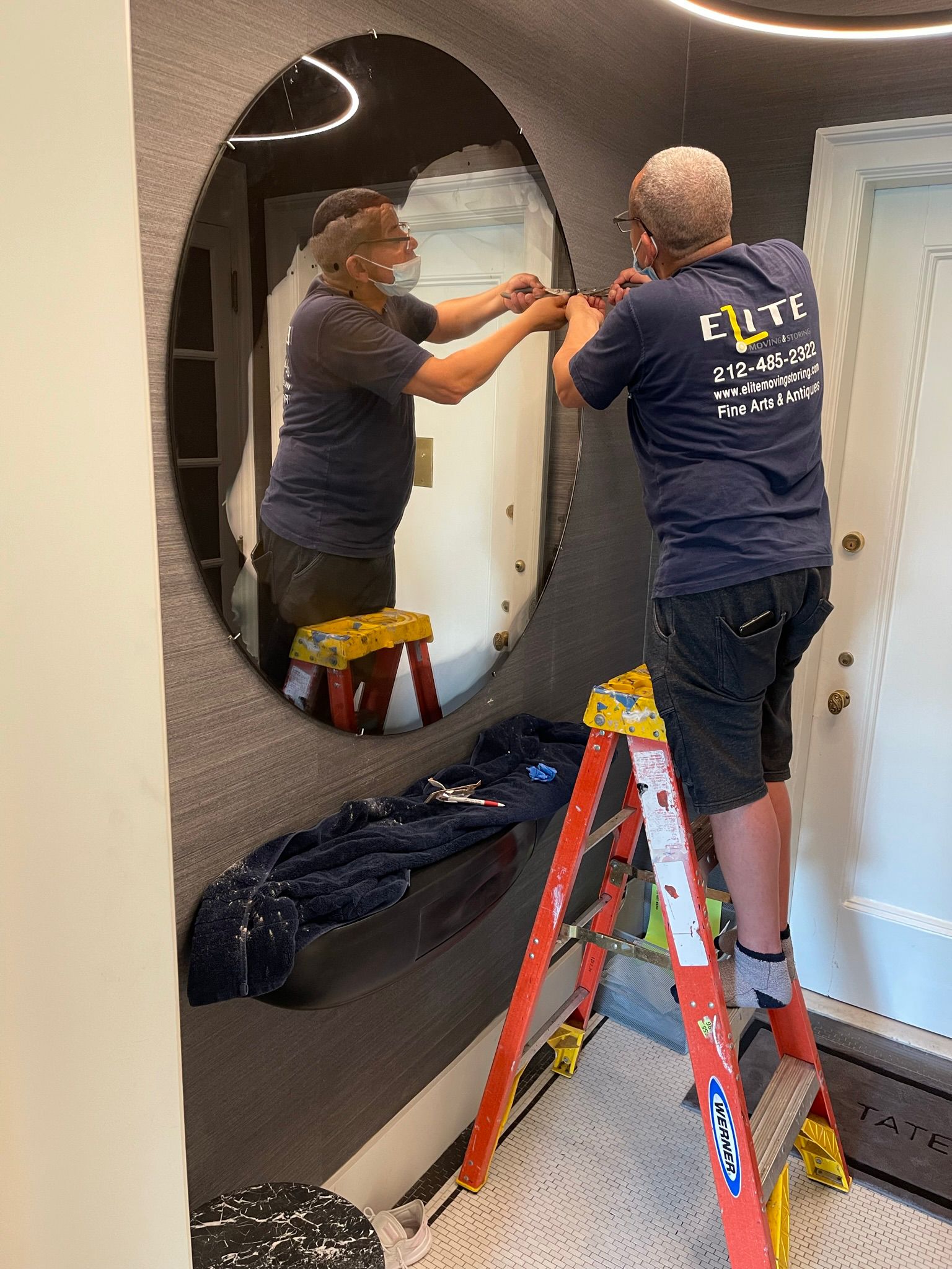 Art Hanging Services By Elite Moving